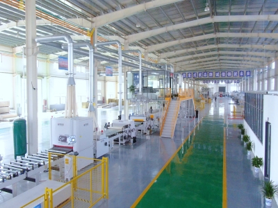 外墻保溫裝飾一體化系統(tǒng)生產(chǎn)線：高效節(jié)能、智能環(huán)保的建筑生產(chǎn)利器